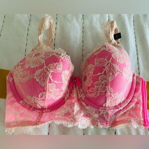 Victoria’s Secret Body By Victoria pink and cream lace lined Demi 34D New w tag